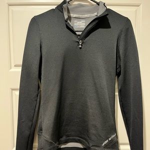 Under Armour Quarter Zip Fitted Cold Gear Black Pull Over Size Medium